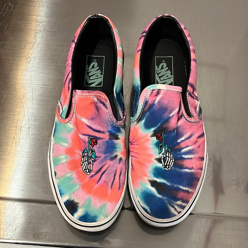 Vans women’s size 9 used in good condition